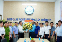 Phường Tân Thới Hiệp tăng cường gắn kết chính quyền và doanh nhân, cùng thúc đẩy phát triển địa phương
